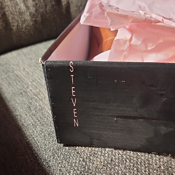 Steve Madden Tan Over the Knee Boots - Picture 10 of 10